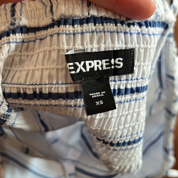 Express top - Picture 3 of 3
